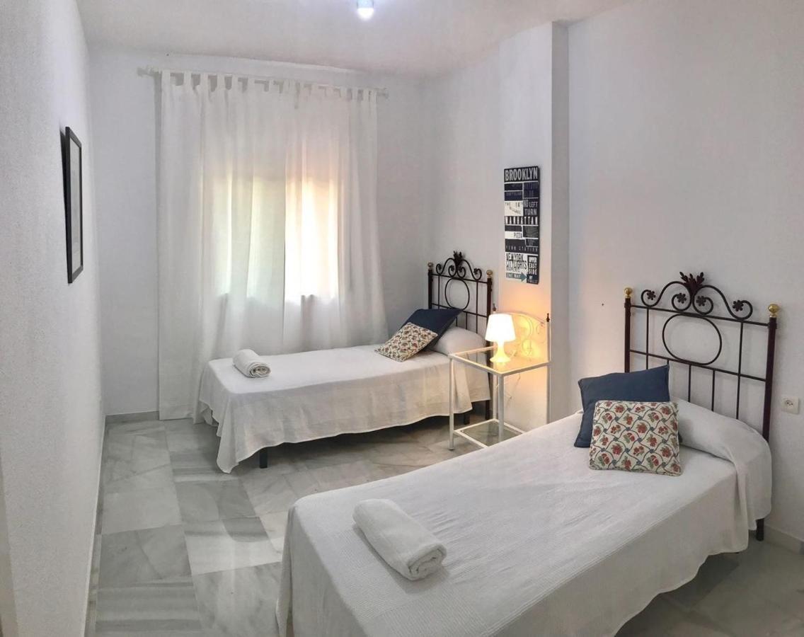 Amazing Apartment For Families Up To 6 Persons Беналмадена Екстериор снимка