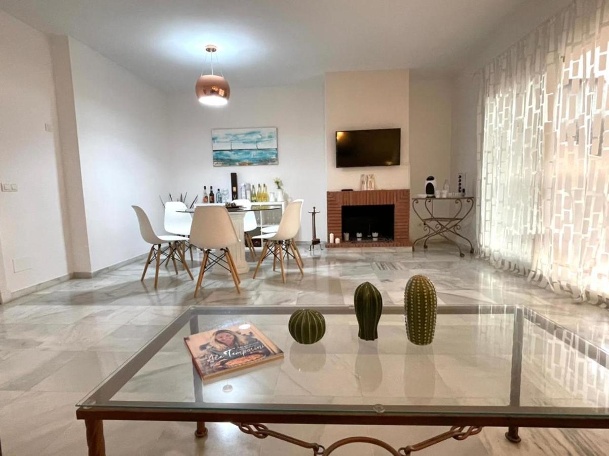 Amazing Apartment For Families Up To 6 Persons Беналмадена Екстериор снимка